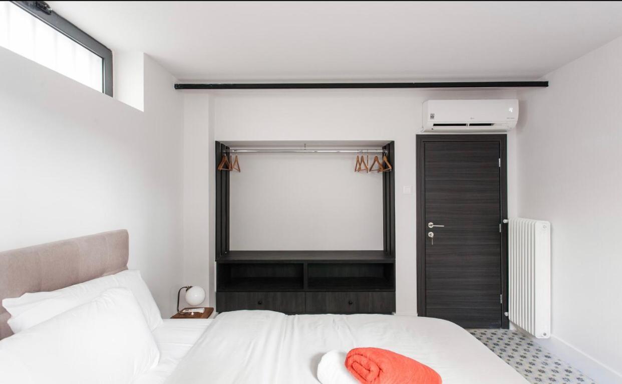 Athos 18 Kolonaki Square Central!!! Athens Luaran gambar